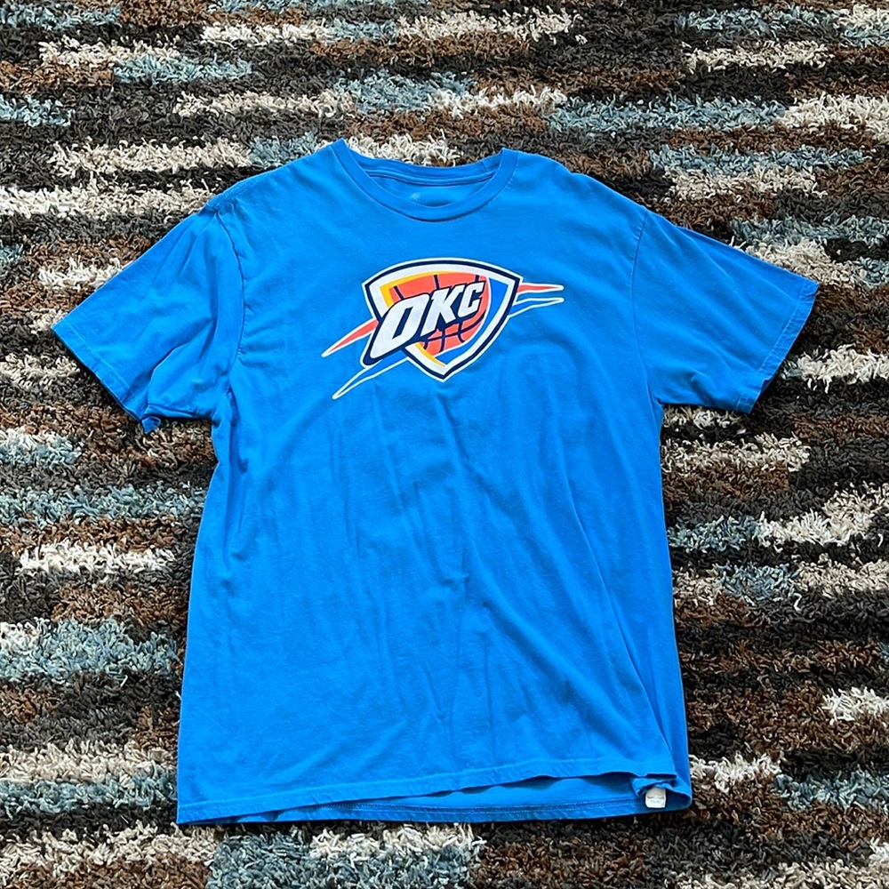 Men’s Large NBA Fanatics Russell Westbrook OKC Thunder Shirt